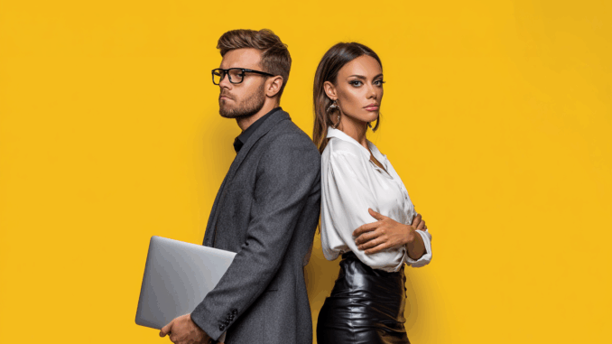 u2253887475_Photorealistic_picture_of_a_man_and_a_woman_stand_544accb6-c2e9-4e6e-9c06-36e1b2ed82d6_0